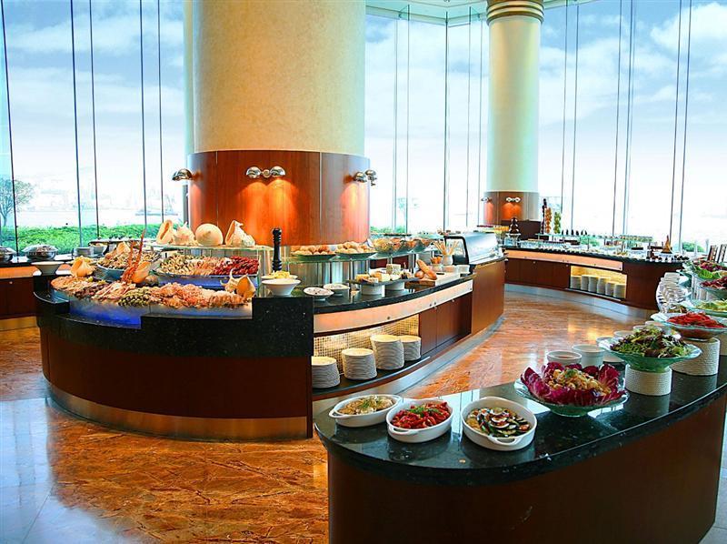 Harbour Grand Kowloon Hong Kong Exterior foto A buffet at a hotel