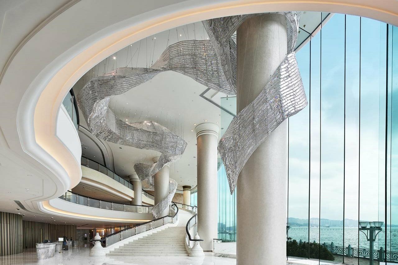 Harbour Grand Kowloon Hong Kong Exterior foto The lobby of the Ritz-Carlton, Hong Kong